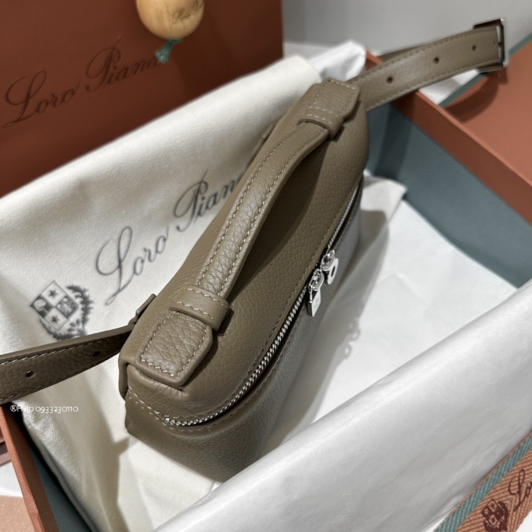 Loro Piana Extra pocket L16 Belt Bag