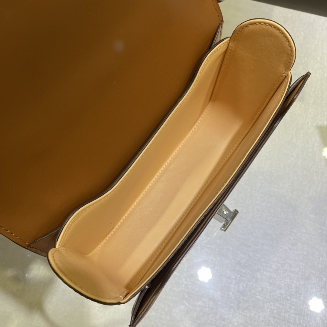 Delvaux Lingotin Olen Calf AA0574BJF099ZDG Tan