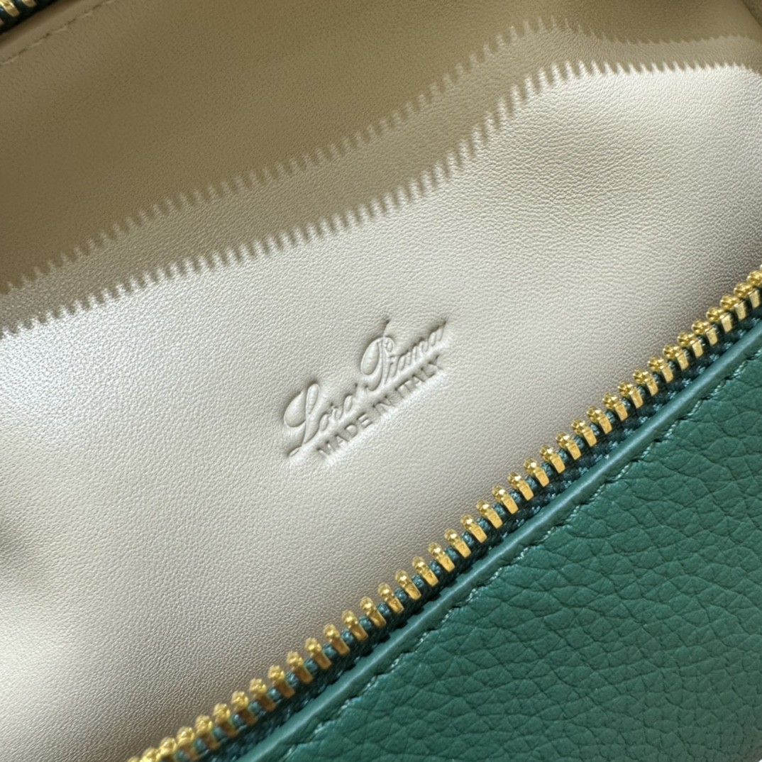 Loro Piana Extra Pocket L19 Grained Calfskin FAN4045