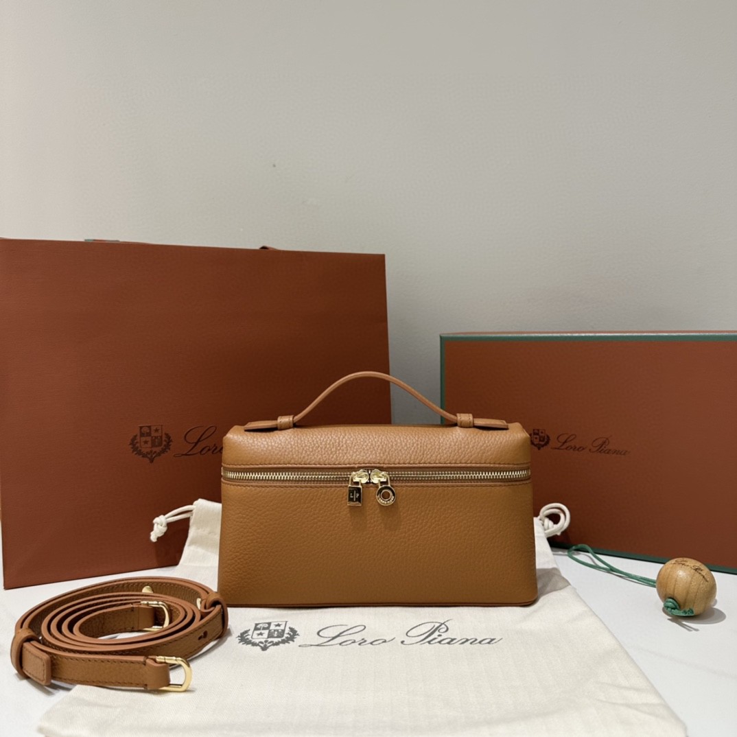 Loro Piana Extra Pocket L19 Grained Calfskin FAN4045