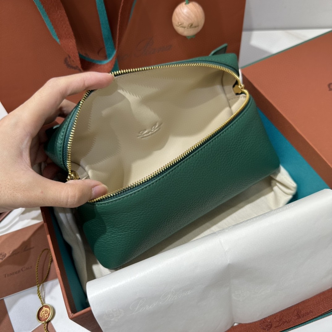 Loro Piana Extra Pocket L19 Grained Calfskin FAN4045