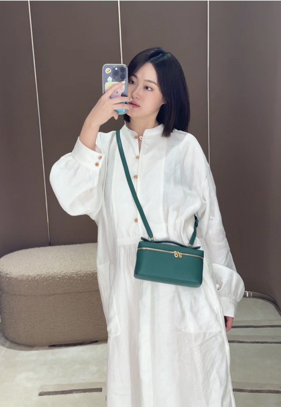 Loro Piana Extra Pocket L19 Grained Calfskin FAN4045