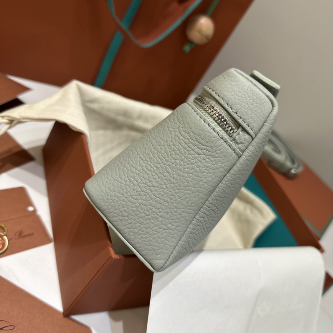 Loro Piana Extra Pocket L19 Grained Calfskin FAN4045