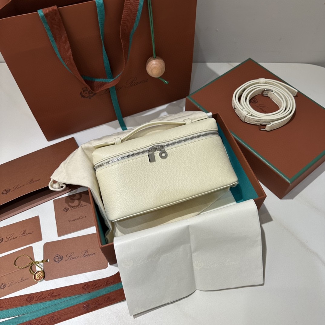 Loro Piana Extra Pocket L19 Grained Calfskin FAN4045