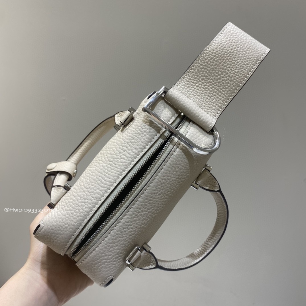 Delvaux Cool Box Nano in Taurillon Soft AA0669AQY Sesame