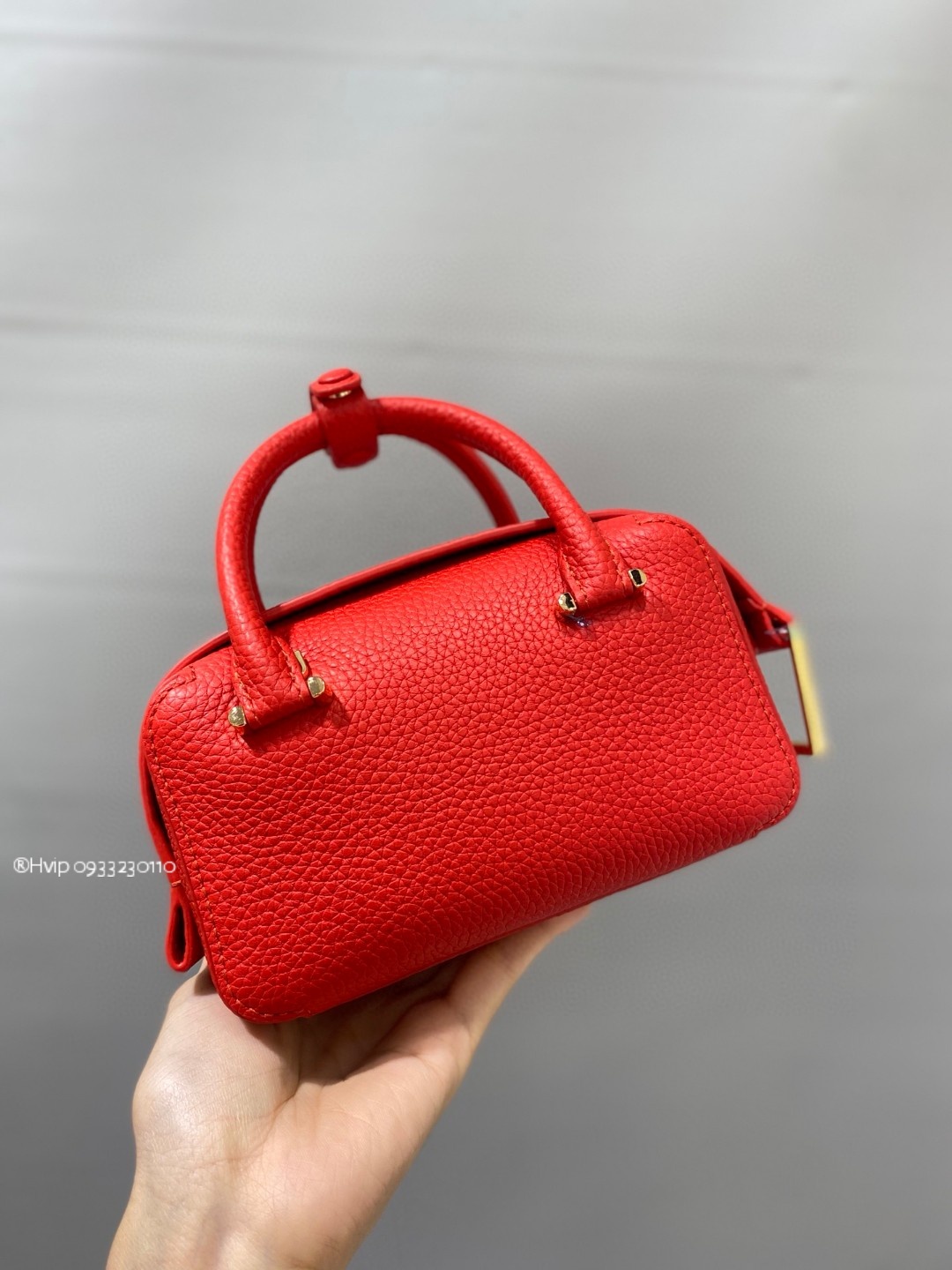 Delvaux Cool Box Nano in Taurillon Soft AA0669AQY Velvet
