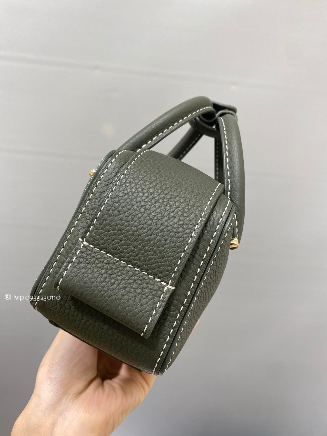 Delvaux Cool Box Nano in Taurillon Soft AA0669AQY