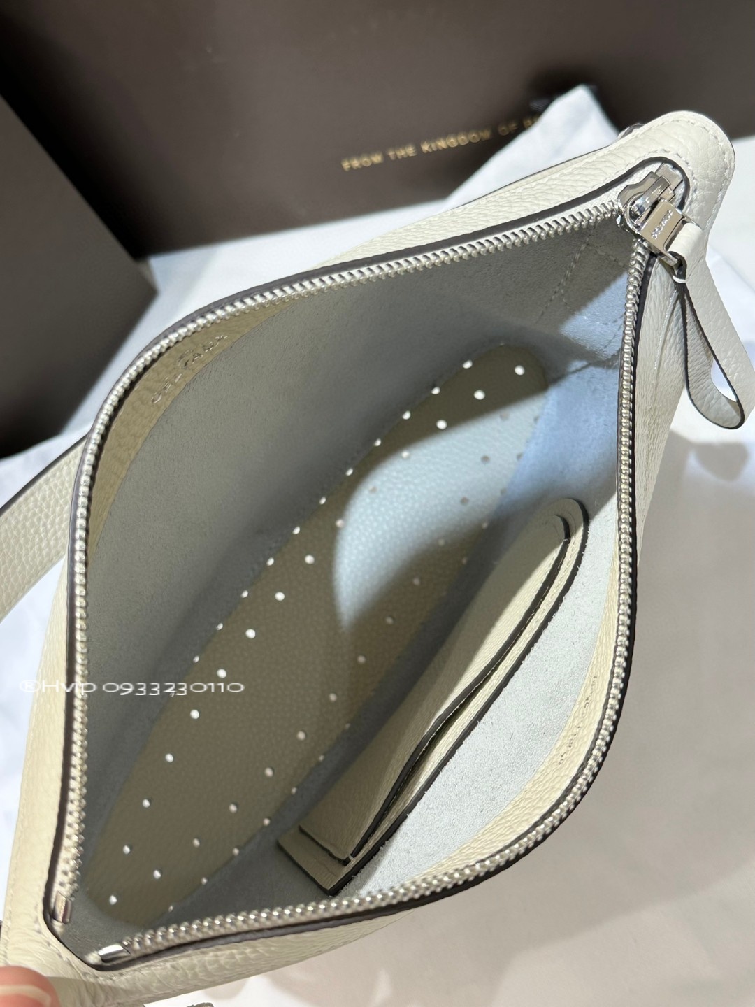 Delvaux Pin Swingin Taurillon Soft AA0601AQY