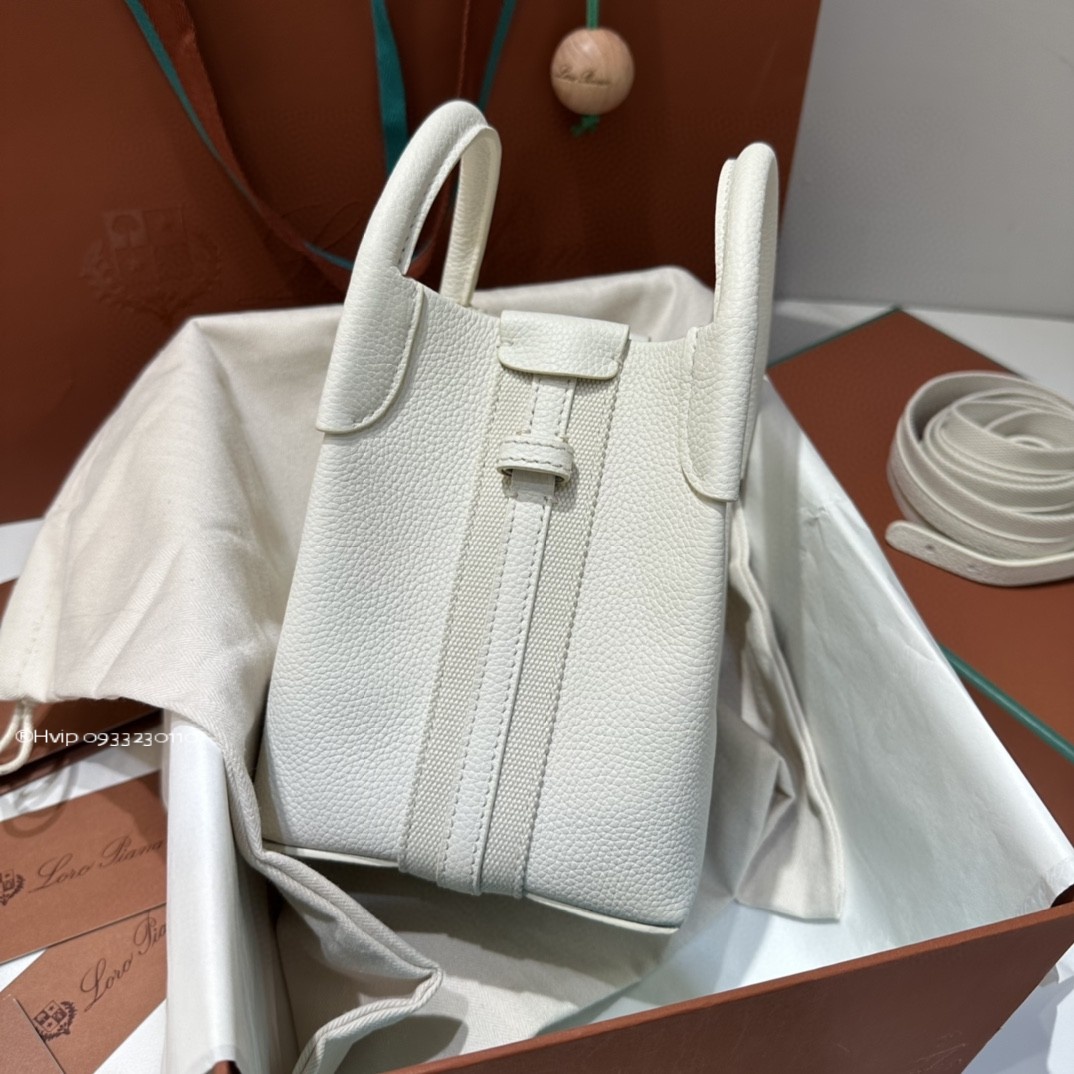 Loro Piana Micro Bale bag Grained Calfskin FAM7943 Whisper White (1615)