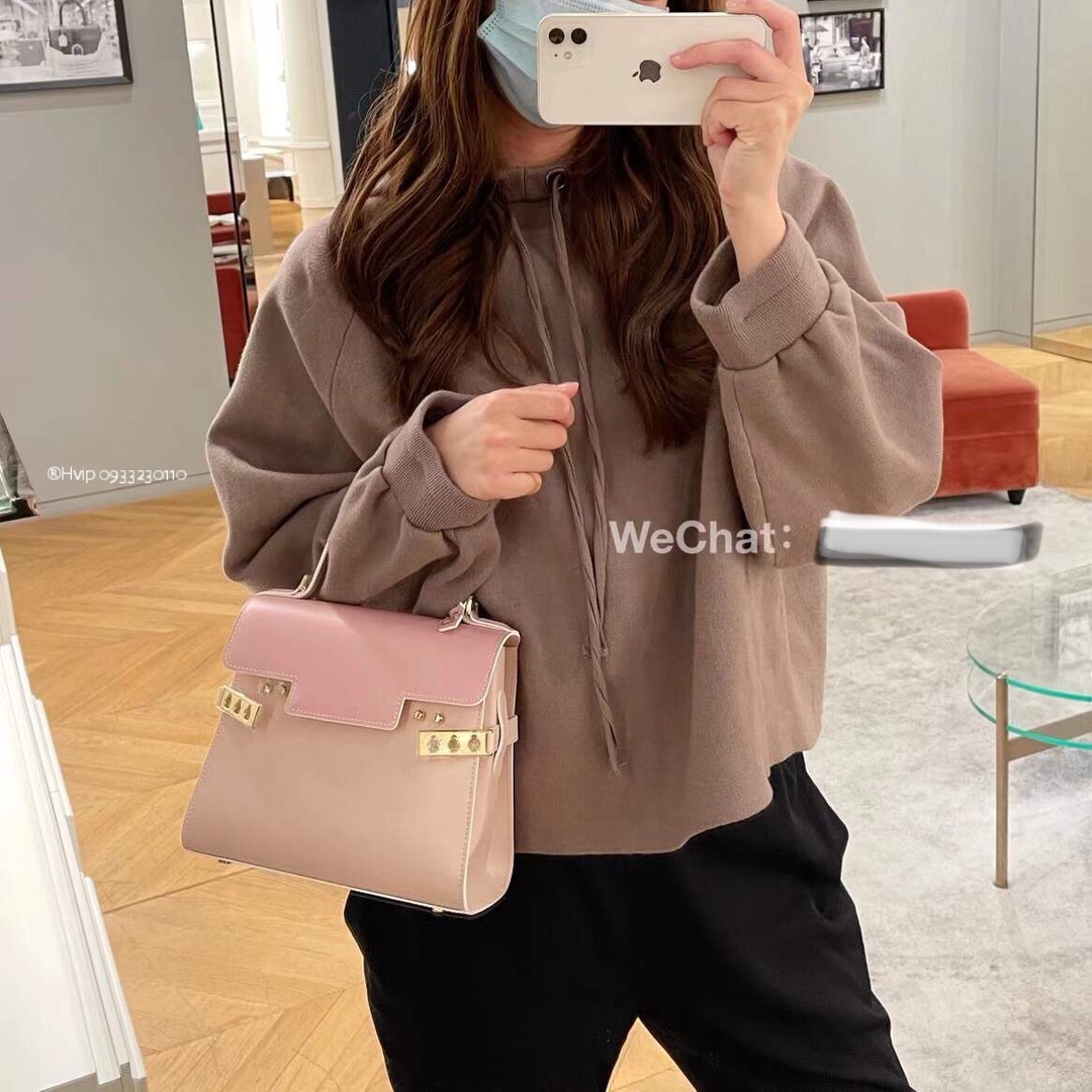 Delvaux Tempete MM in Supple Calf Bi-Colour