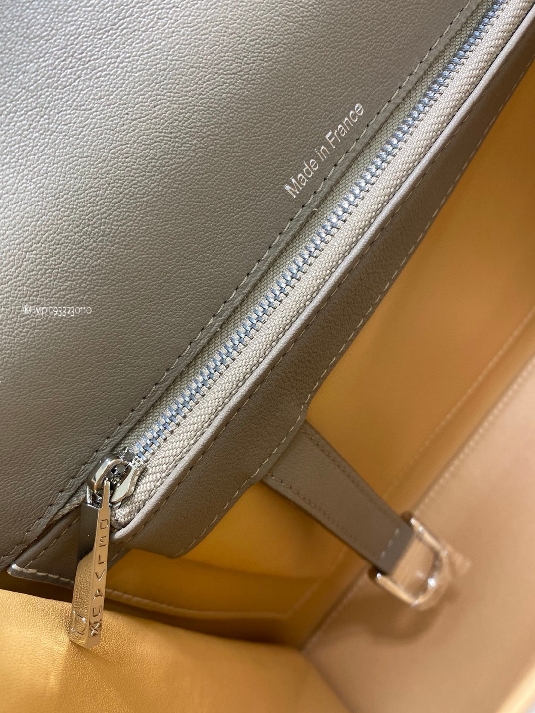 Delvaux Tempete MM in Supple Calf Bi-Colour