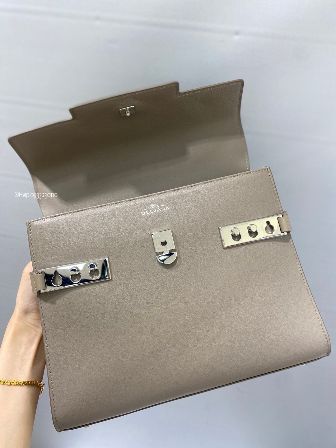 Delvaux Tempete MM in Supple Calf Bi-Colour
