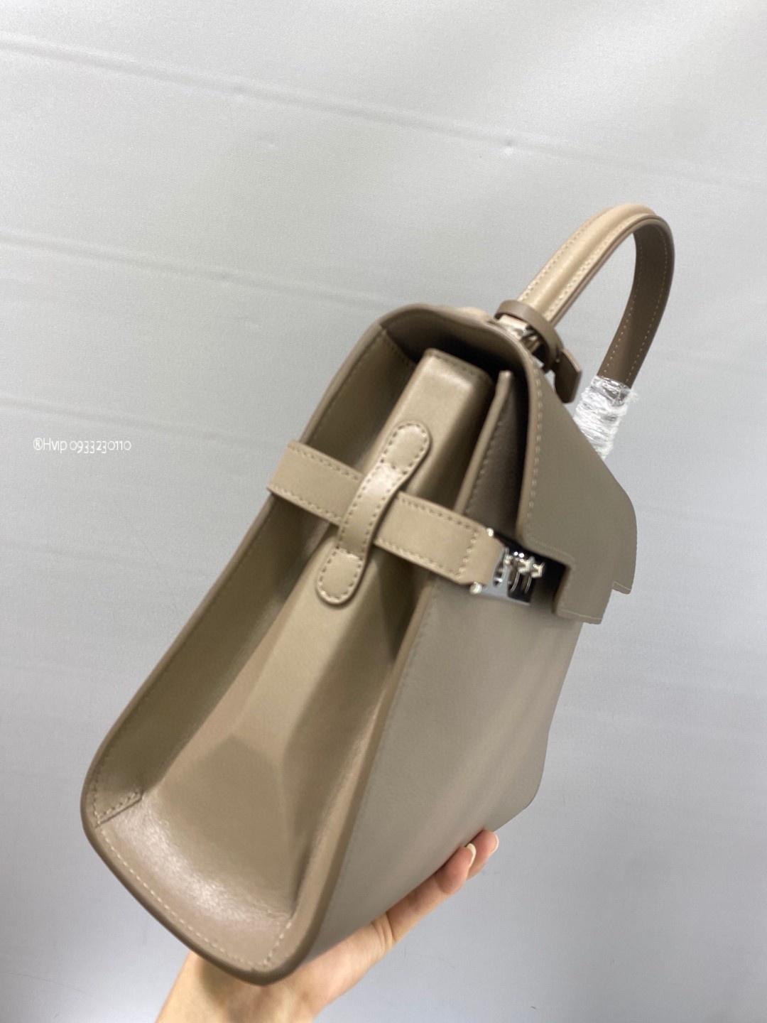 Delvaux Tempete MM in Supple Calf Bi-Colour