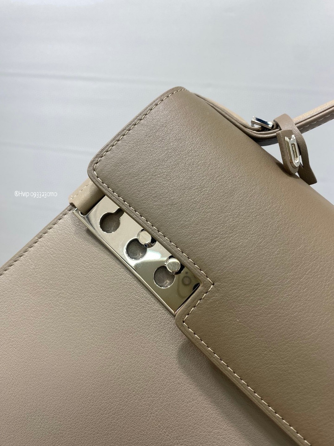 Delvaux Tempete MM in Supple Calf Bi-Colour