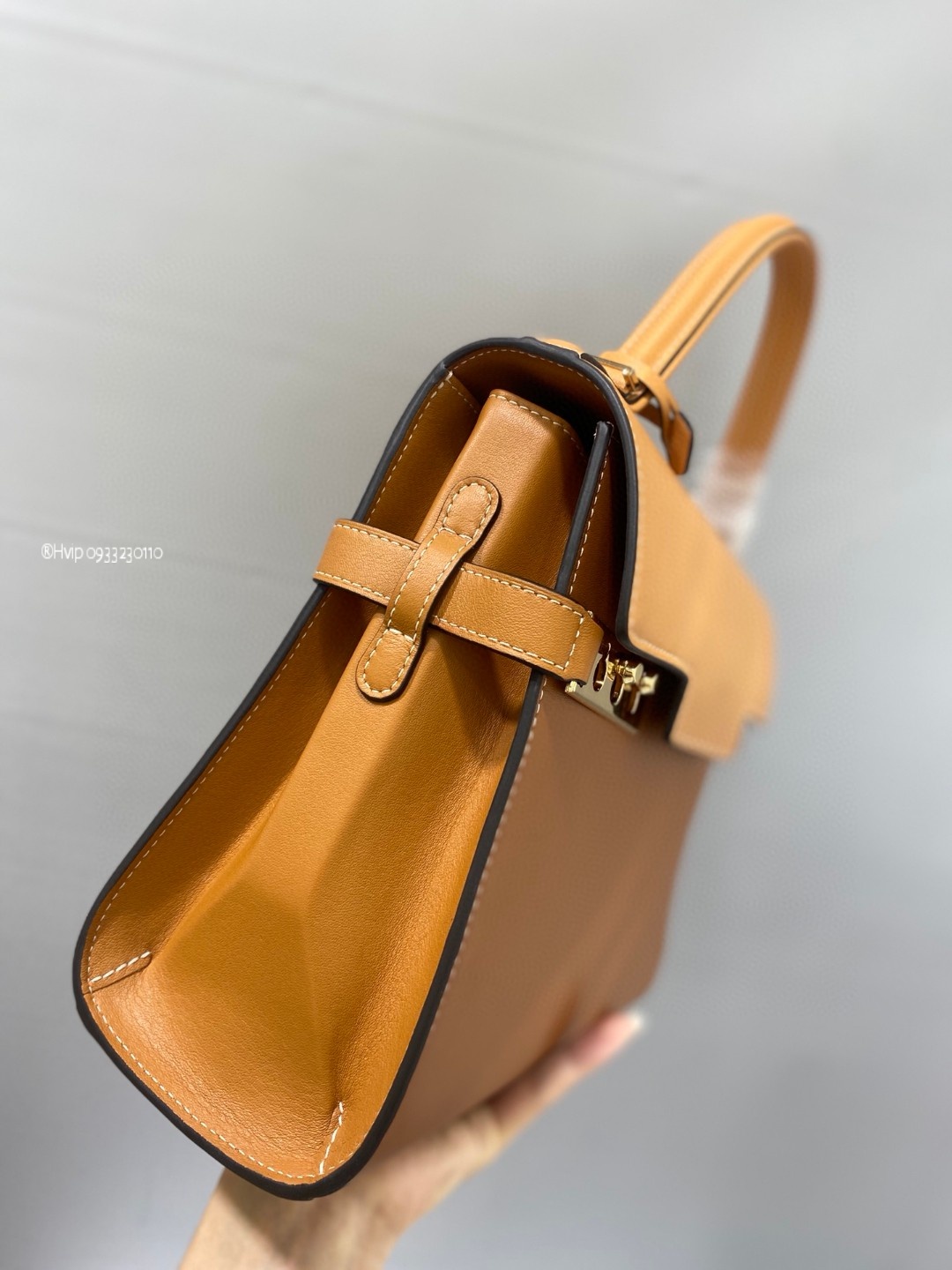 Delvaux Tempete MM in Supple Calf Bi-Colour