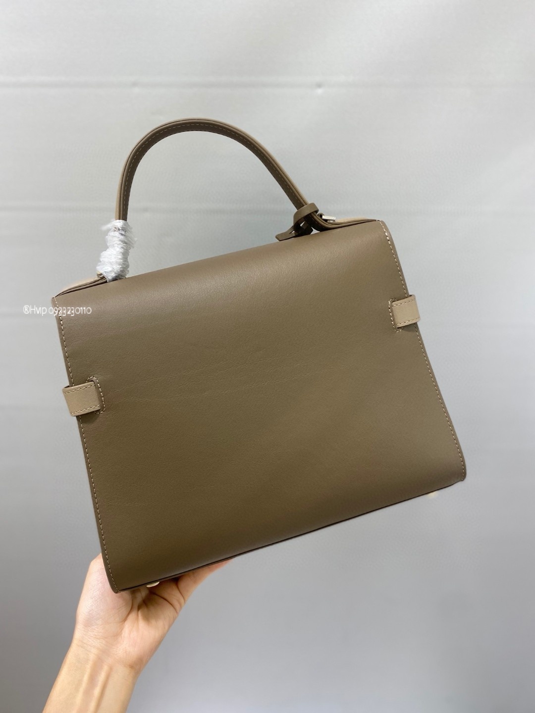 Delvaux Tempete MM in Supple Calf Bi-Colour