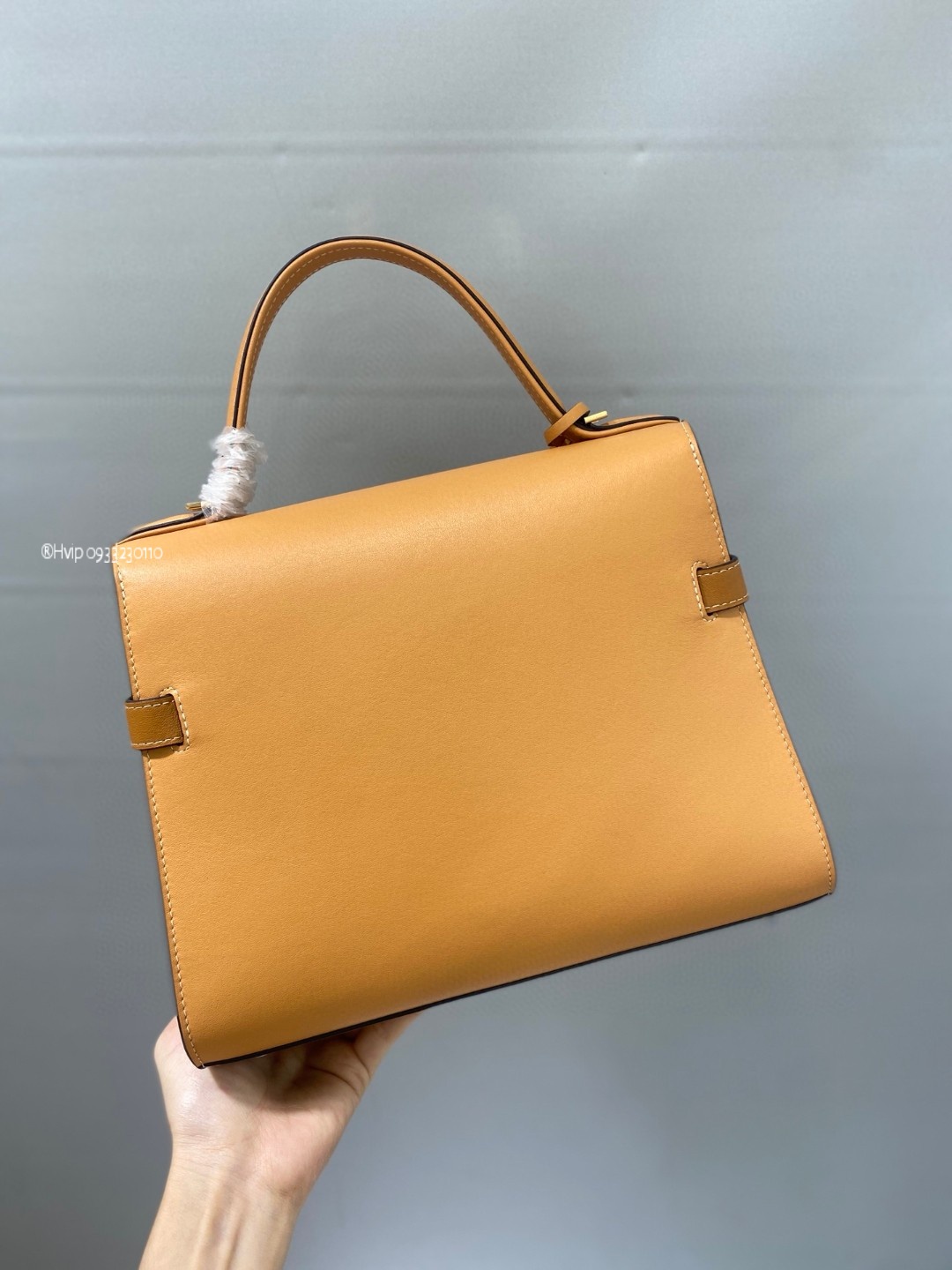 Delvaux Tempete MM in Supple Calf Bi-Colour