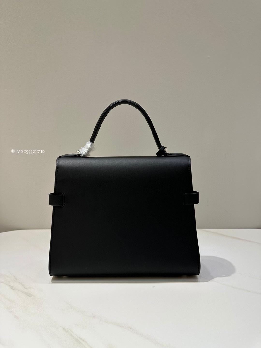 Delvaux Tempête MM in Silky Calf AA0611BQS099ZDO black PHW