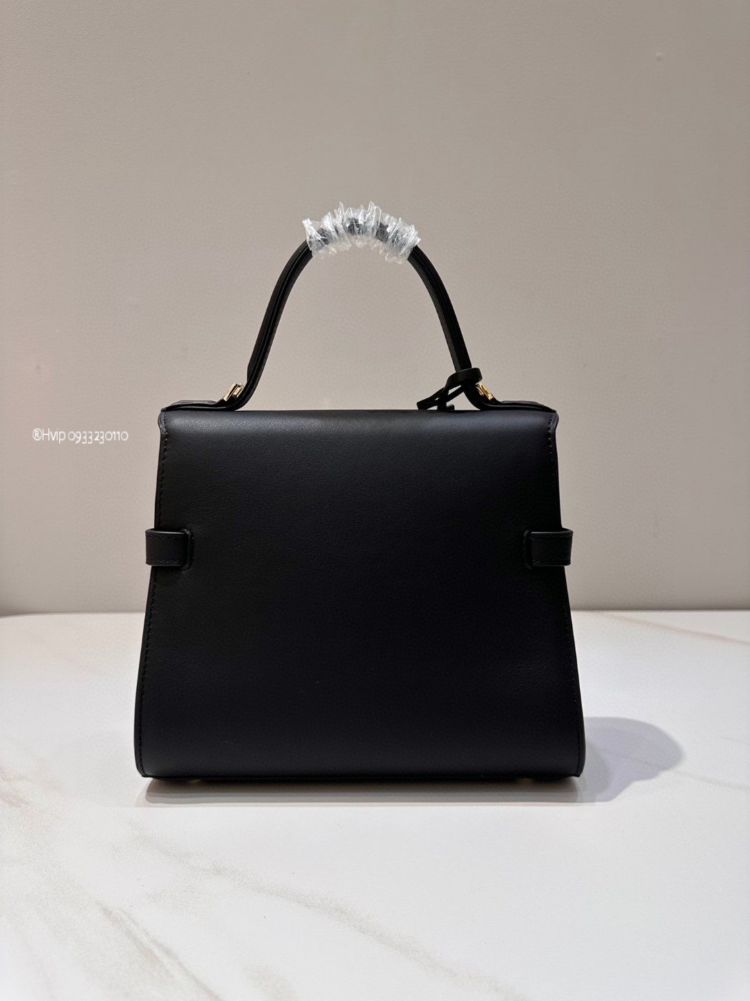 Delvaux Tempête PM in Silky Calf AA0612BQS099ZDO black GHW