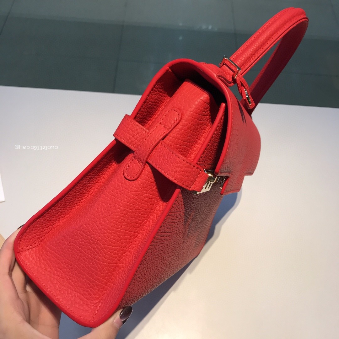 Delvaux Tempête MM in Crispy Calf AA0611AMF red GHW