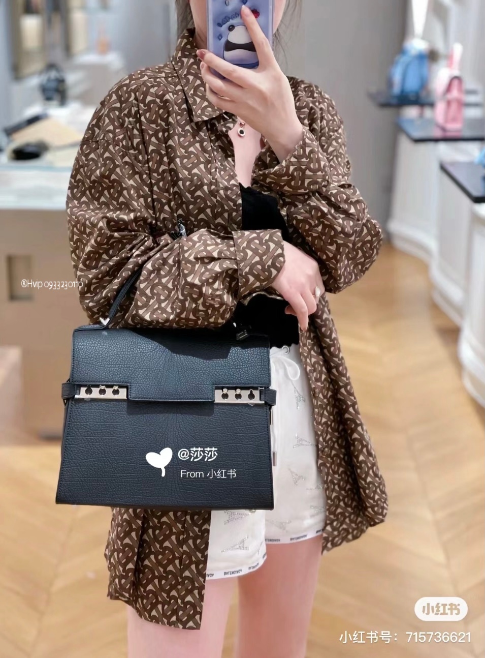 Delvaux Tempête MM in Crispy Calf AA0611AMF black PHW