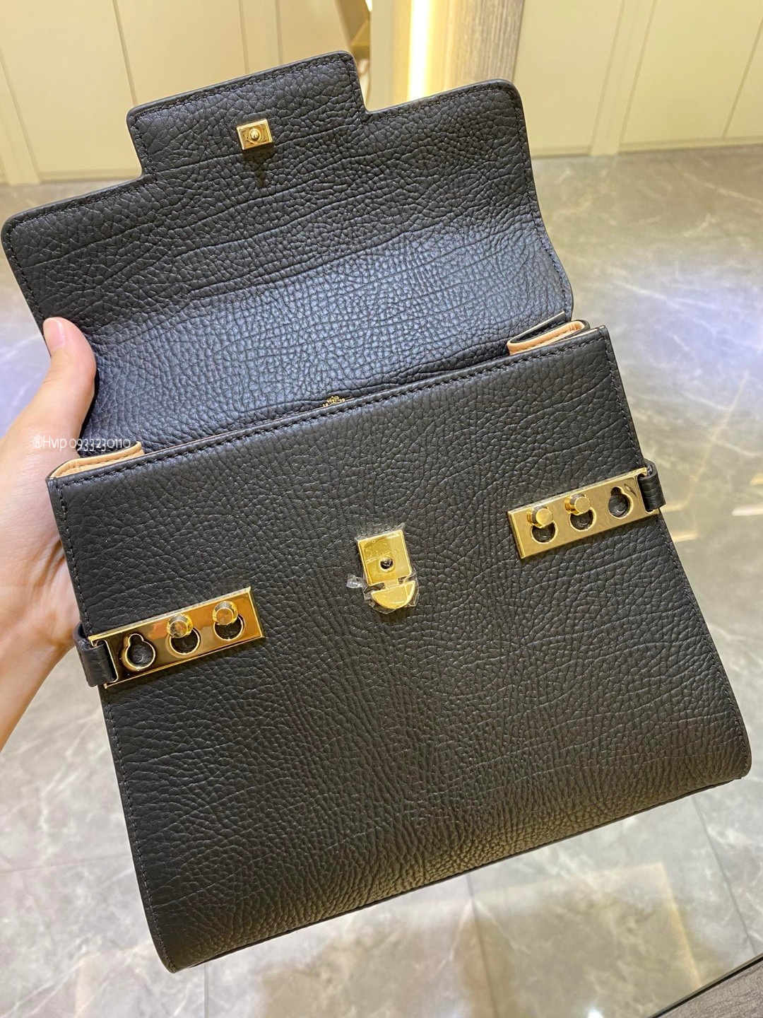 Delvaux Tempête PM in Crispy Calf leather AA0612AMF Black GHW