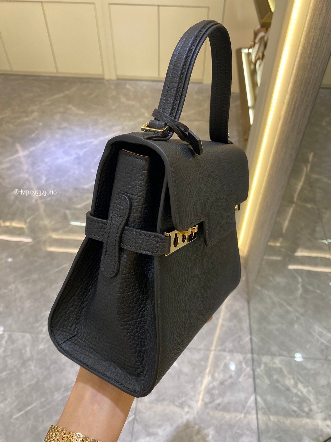 Delvaux Tempête PM in Crispy Calf leather AA0612AMF Black GHW