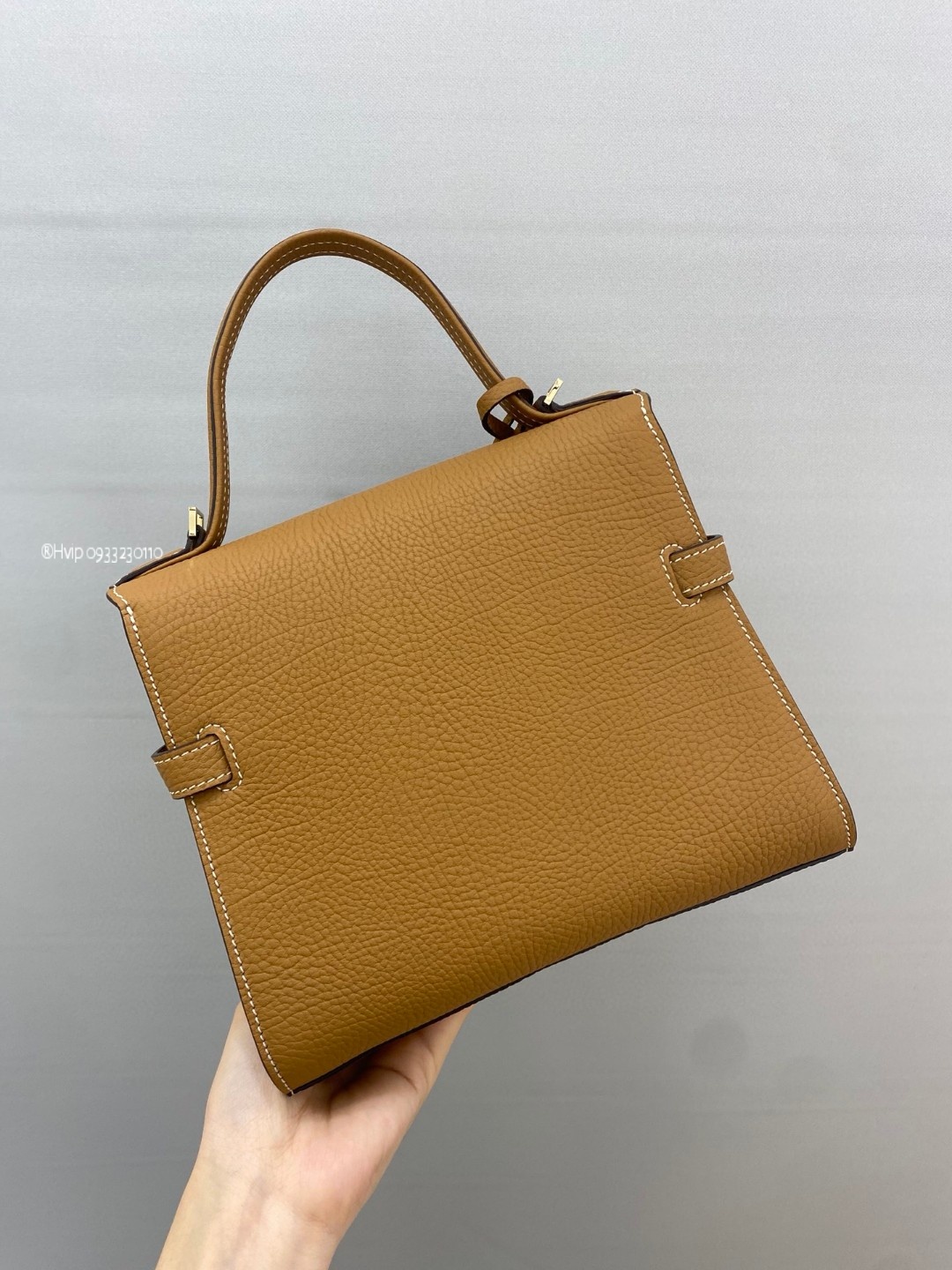 Delvaux Tempête PM in Crispy Calf leather AA0612AMF0ADNDO Vegetal - Ivory