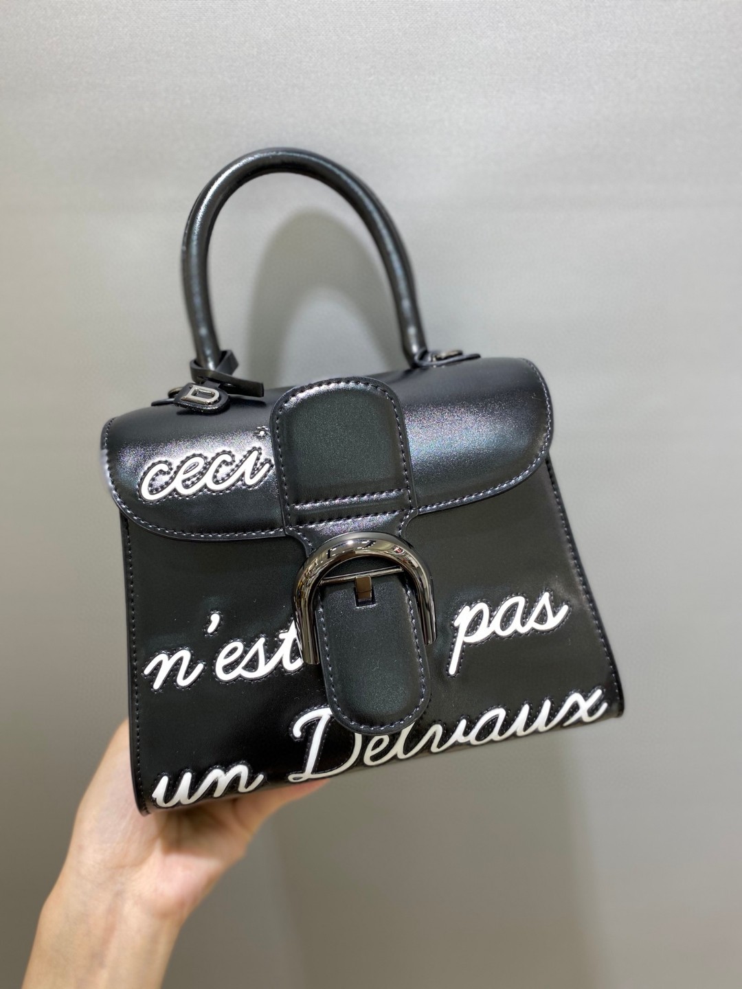 Delvaux L'Humour mini in Box Calf black