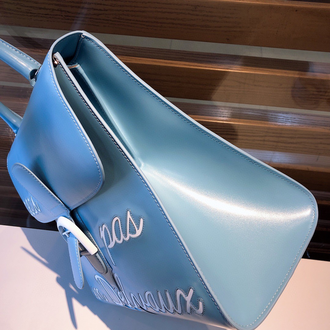 Delvaux L'Humour MM in Box Calf AA0661AAM