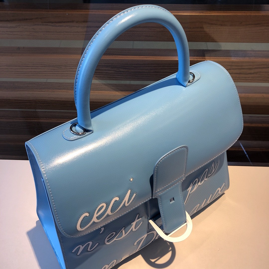 Delvaux L'Humour MM in Box Calf AA0661AAM