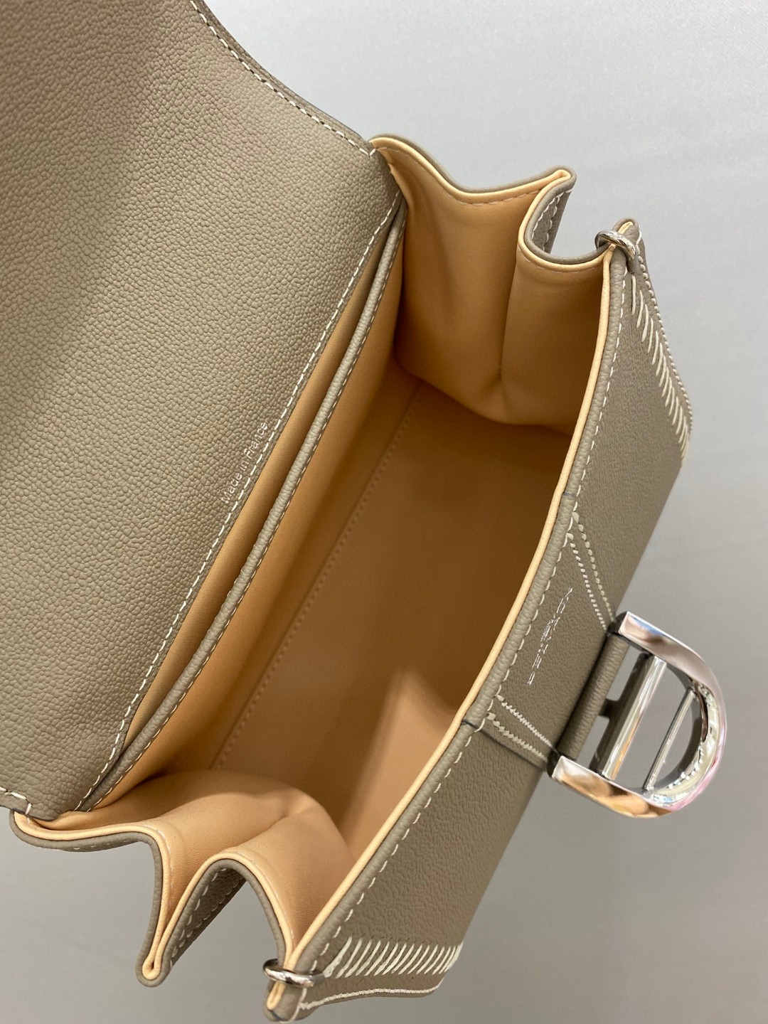 Delvaux Brillant Pm Flywheel 2021 gray
