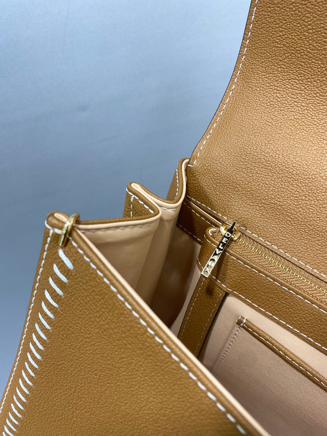 Delvaux Brillant MM Flywheel 2021 gold