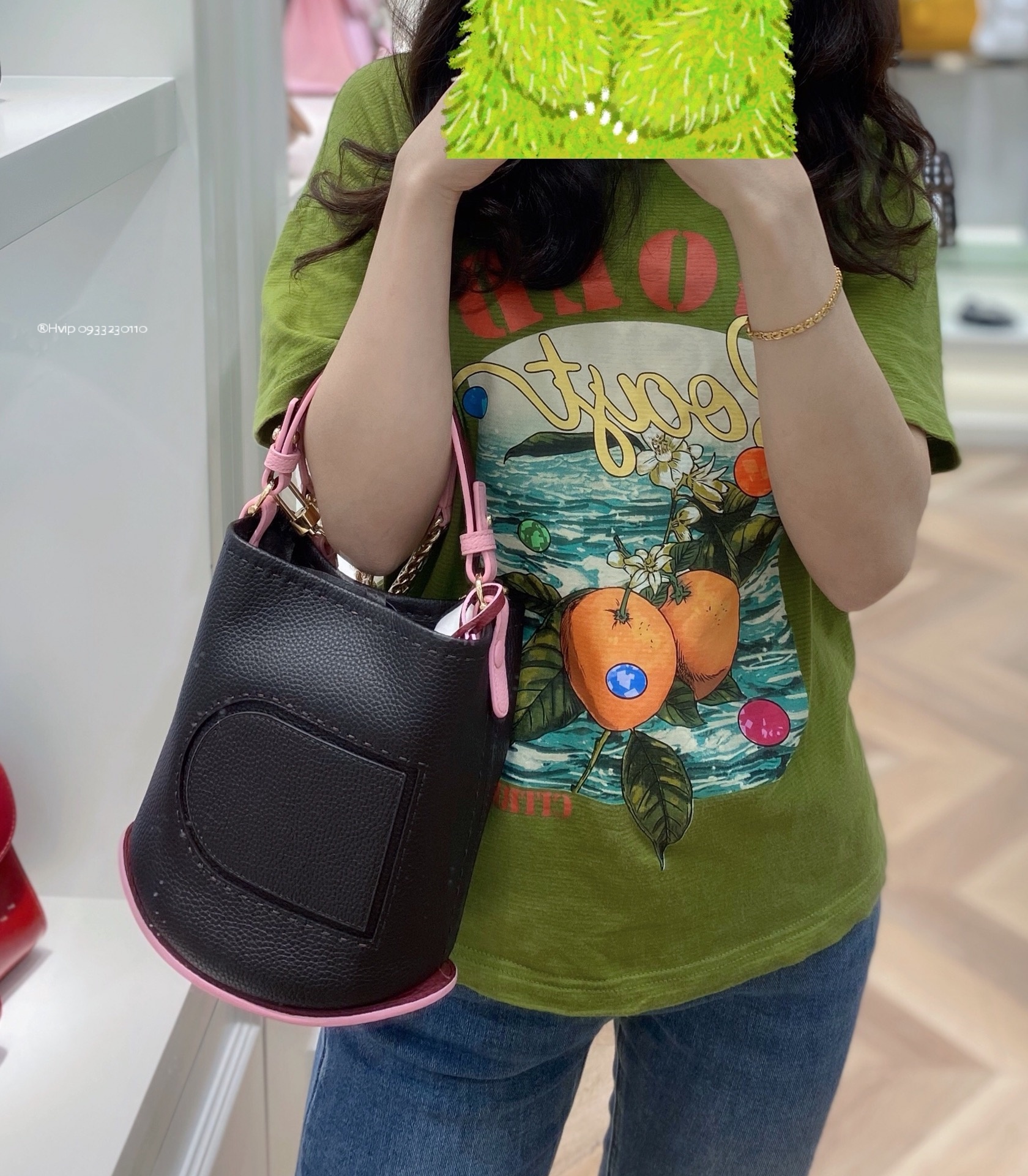Delvaux Pin Mini Bucket Surpiquéen Taurillon Soft AA0607ATT0ADNDO black/pink