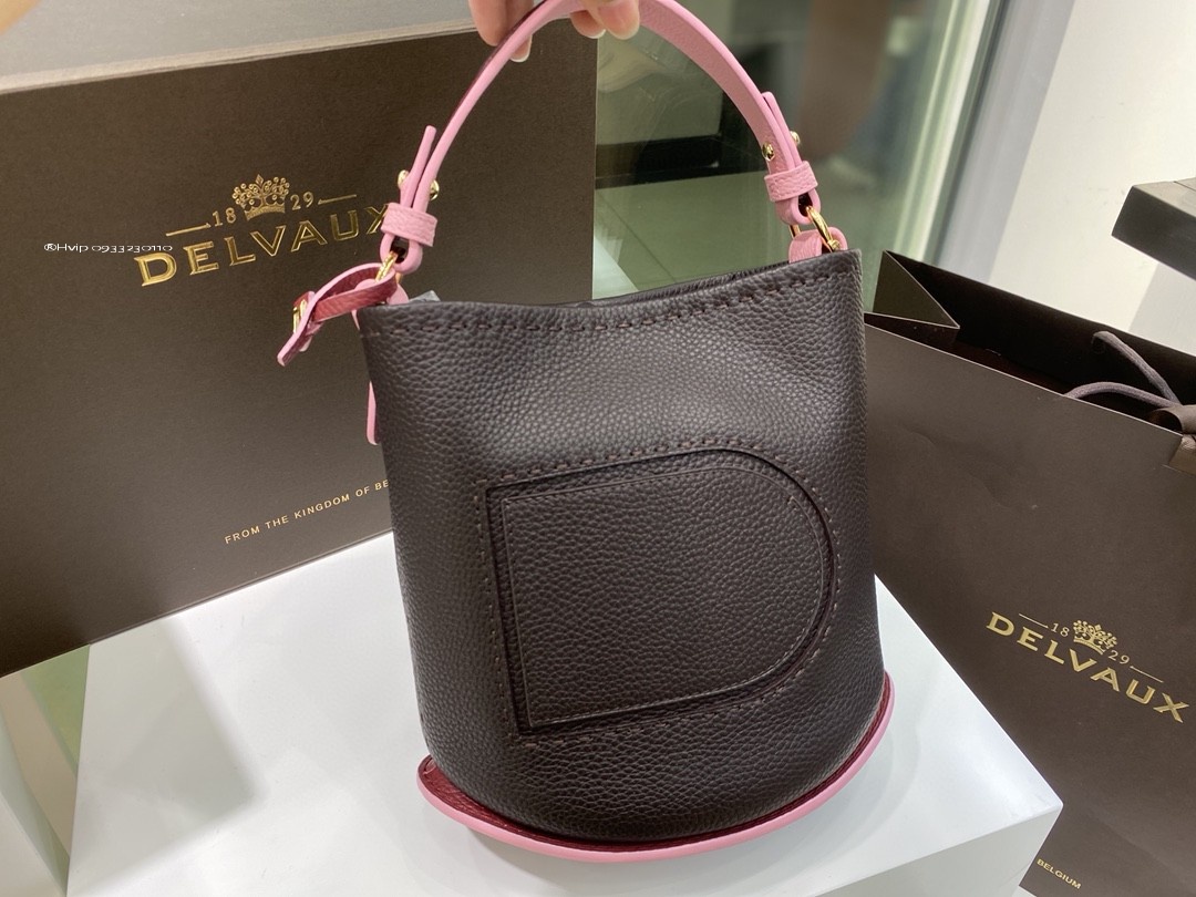 Delvaux Pin Mini Bucket Surpiquéen Taurillon Soft AA0607ATT0ADNDO black/pink