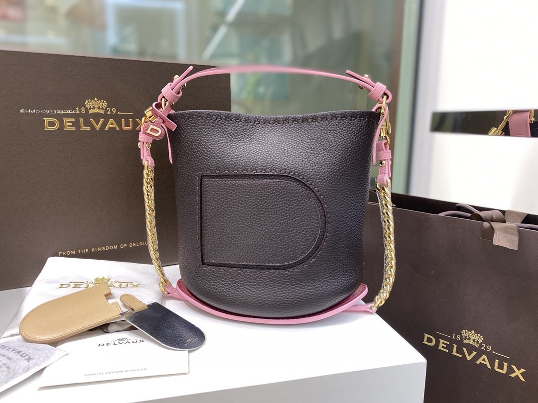 Delvaux Pin Mini Bucket Surpiquéen Taurillon Soft AA0607ATT0ADNDO black/pink