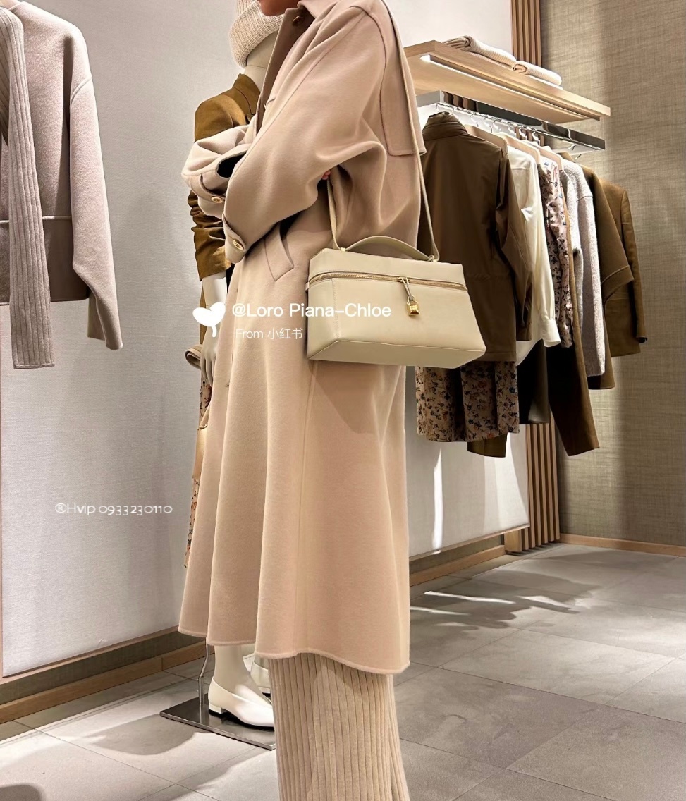 Loro Piana Extra Bag L27 Smooth Calfskin Sunday Morning (20C2) FAN3462