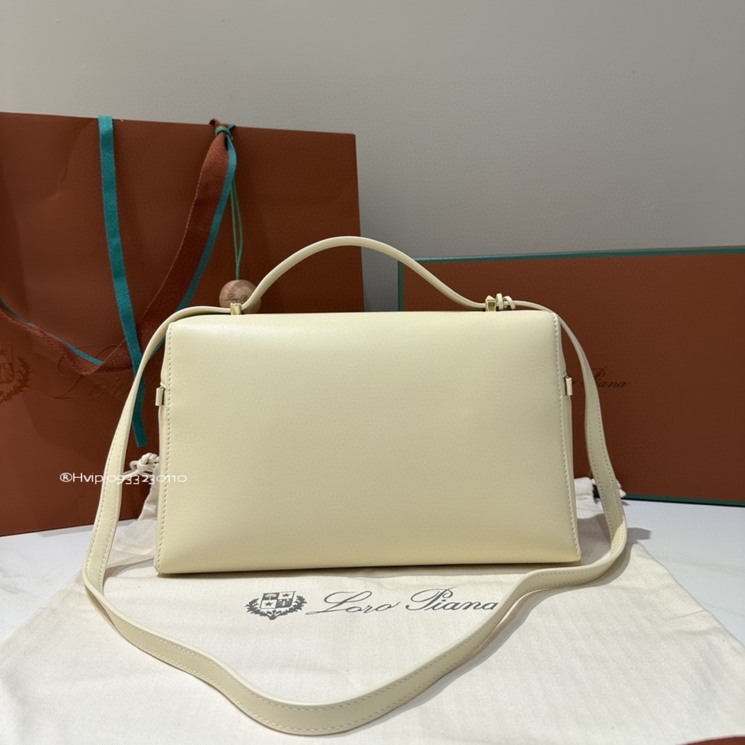 Loro Piana Extra Bag L27 Smooth Calfskin Sunday Morning (20C2) FAN3462