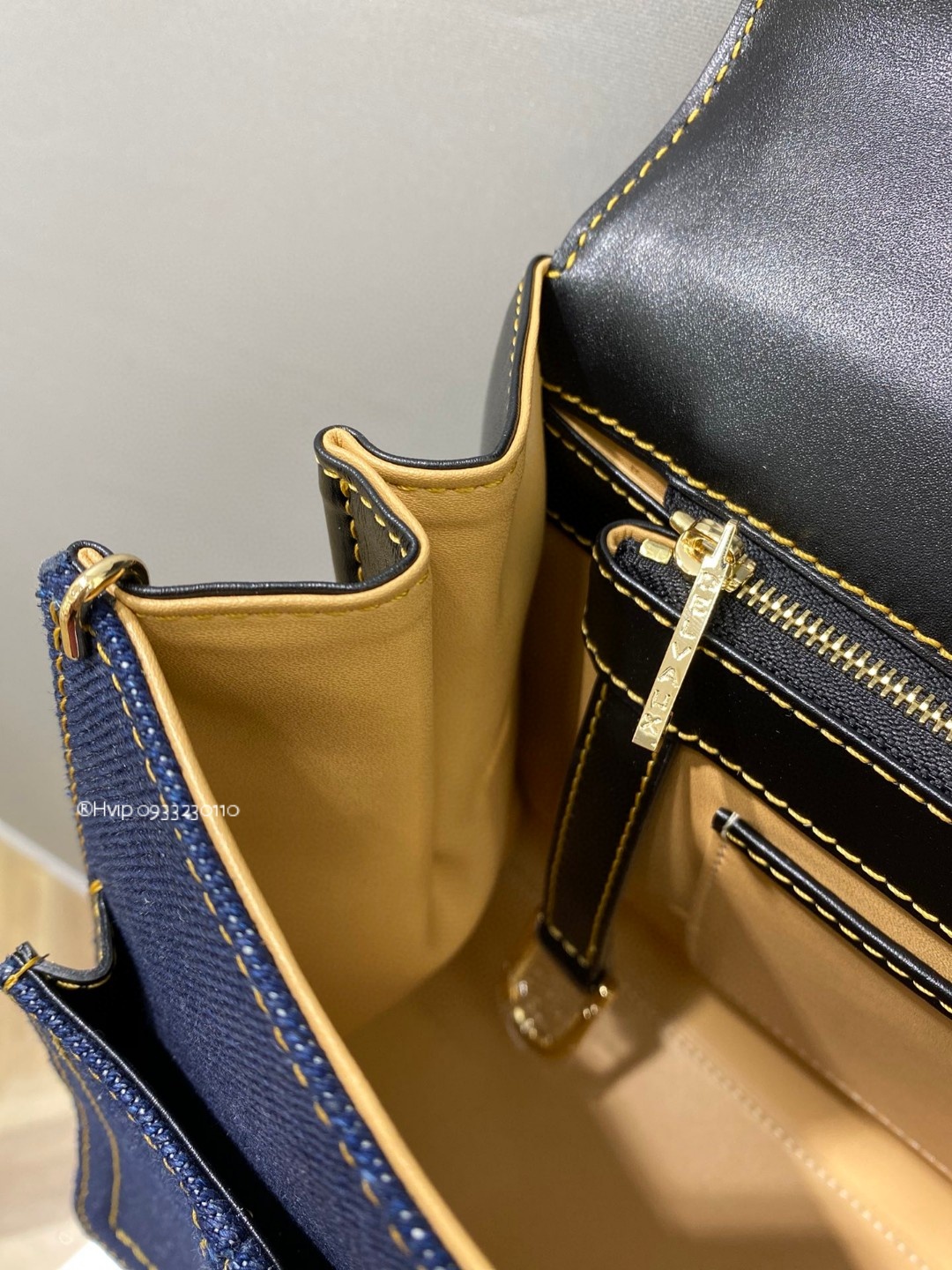 Delvaux Brillant trench denim blue