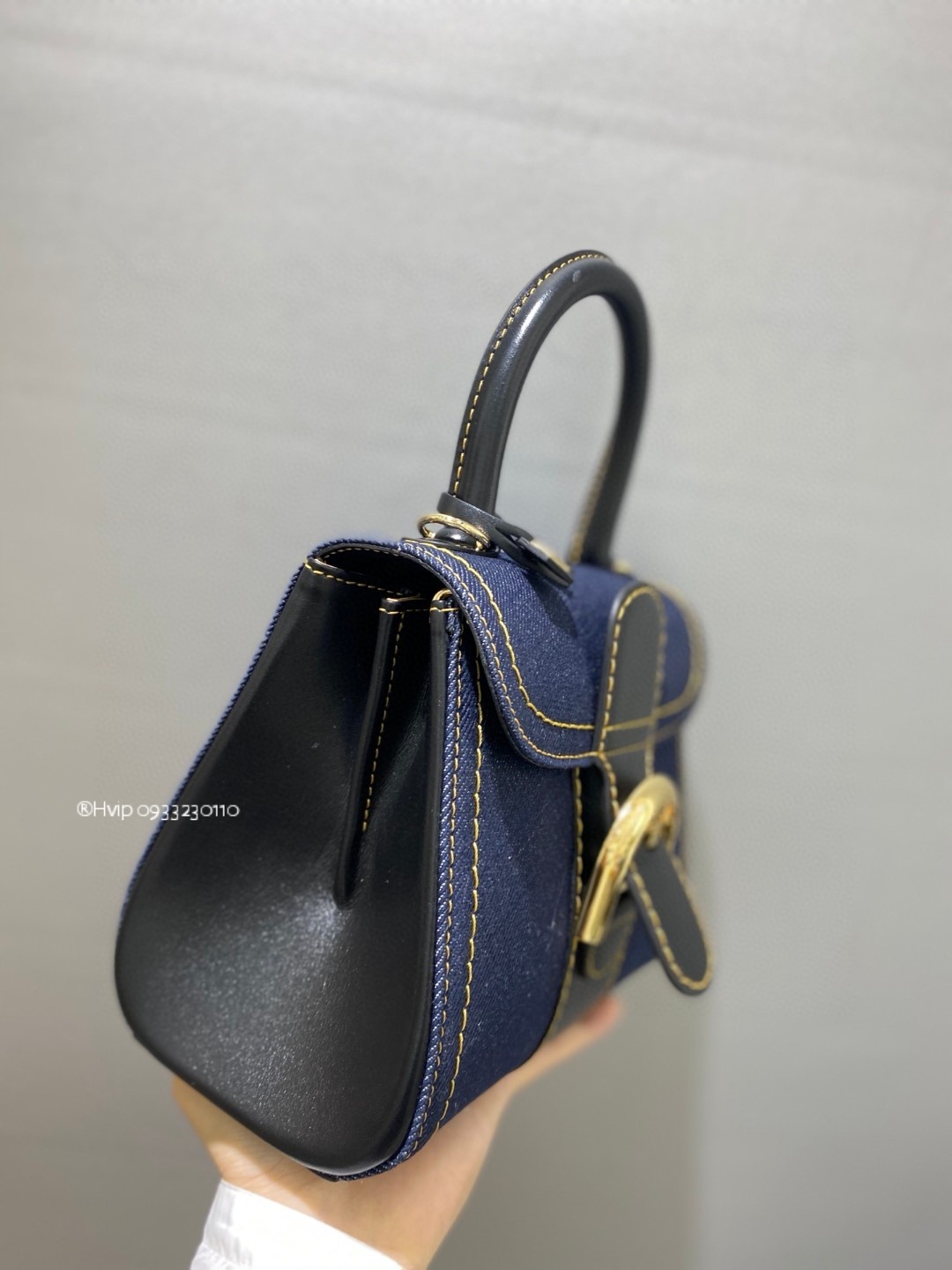 Delvaux Brillant trench pm denim blue