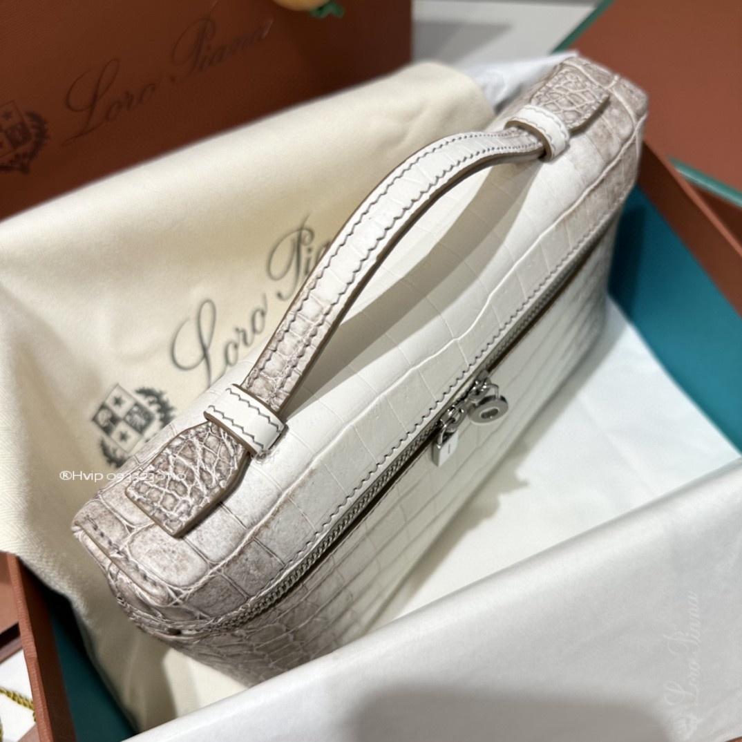 Loro Piana Extra Pocket L19 crocodile