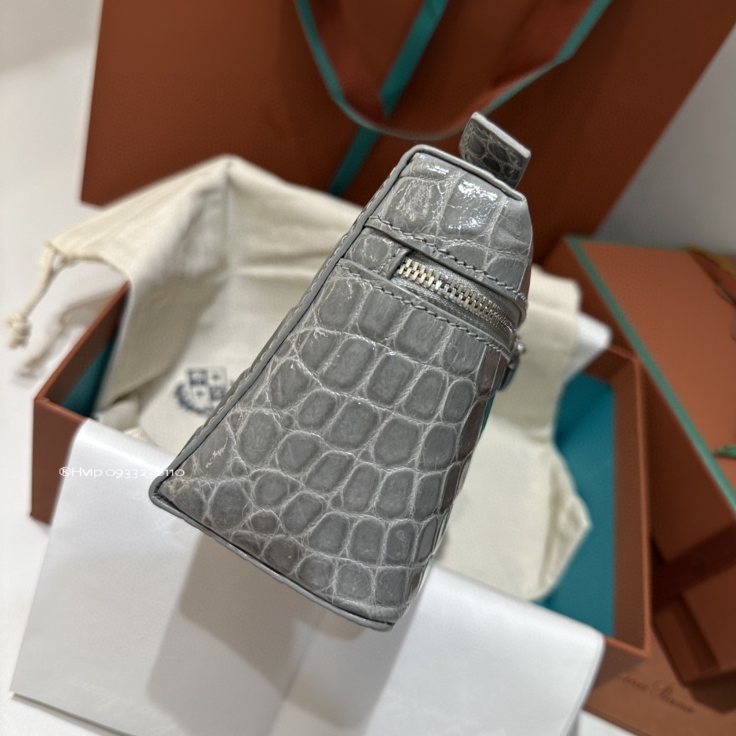 Loro Piana Extra Pocket L19 crocodile