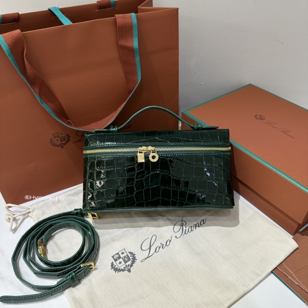 Loro Piana Extra Pocket L19 crocodile