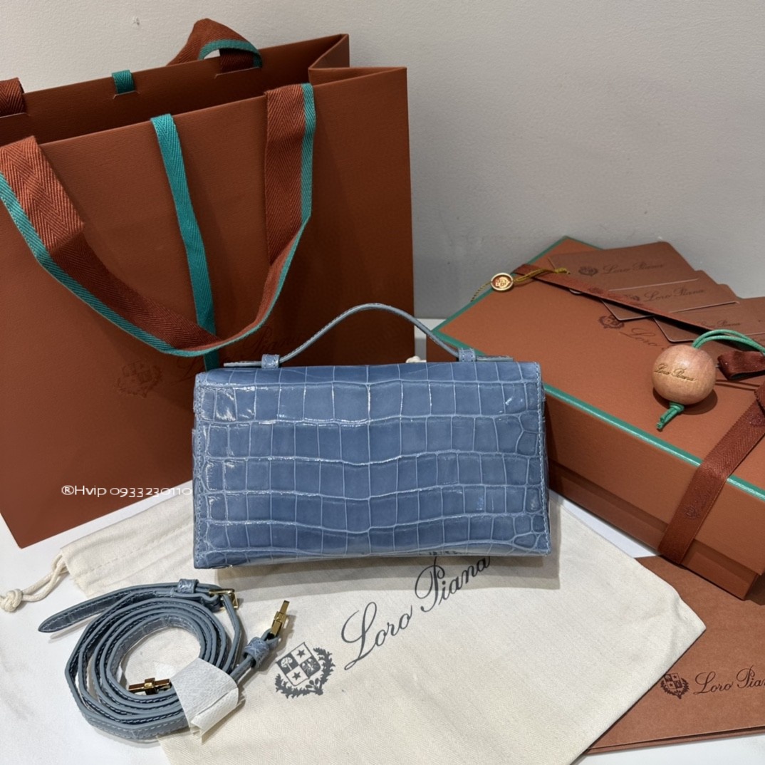 Loro Piana Extra Pocket L19 crocodile