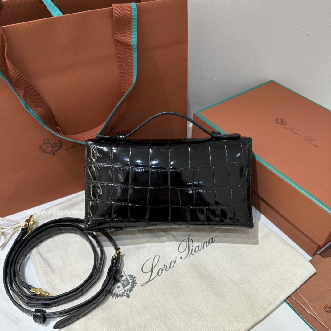 Loro Piana Extra Pocket L19 crocodile