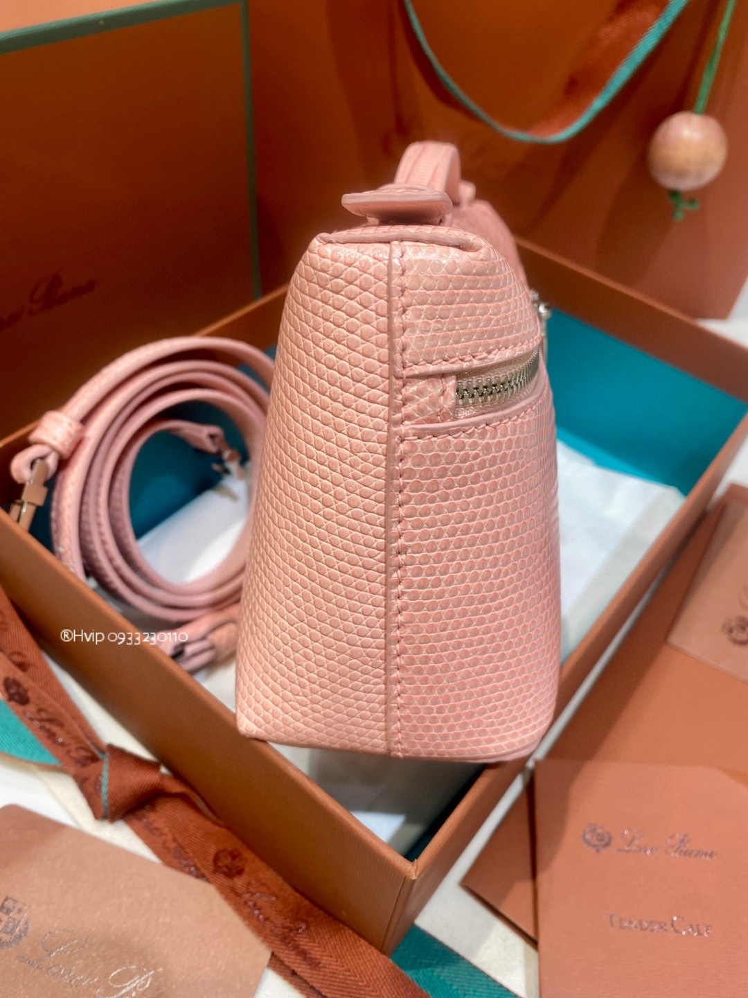 Loro Piana Extra Pocket L19 Lizard pink