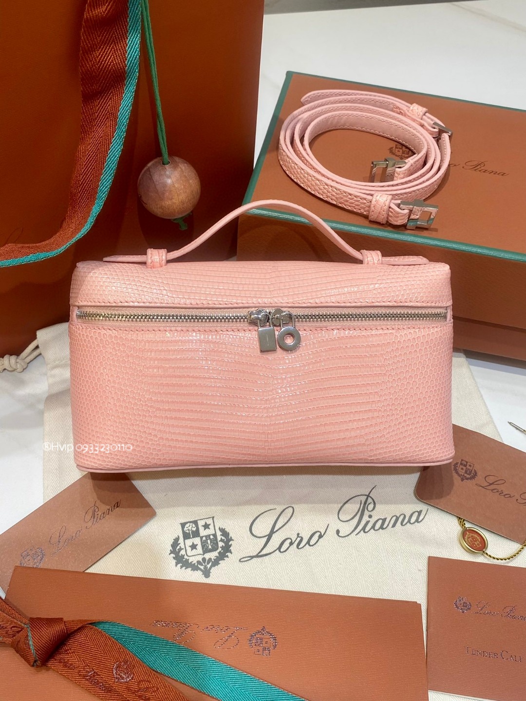 Loro Piana Extra Pocket L19 Lizard pink