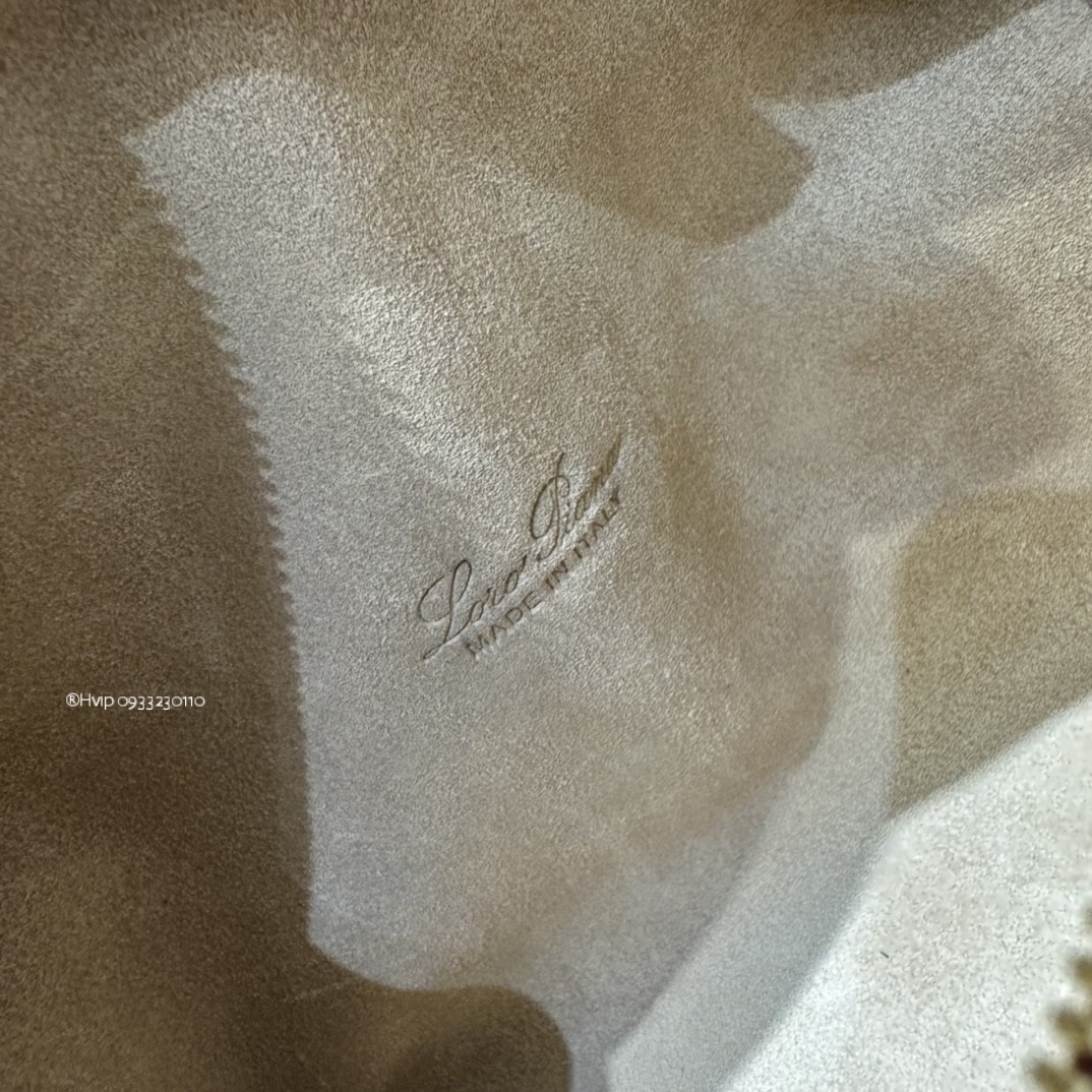 Loro Piana Extra Bag L19 Smooth Calfskin Sunday Morning (20C2)