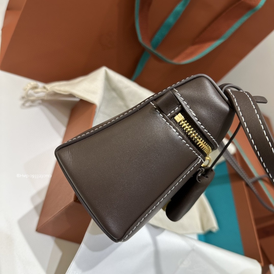 Loro Piana Extra Bag L19 Smooth Calfskin Dark Chocolate Licorice (H0KL)