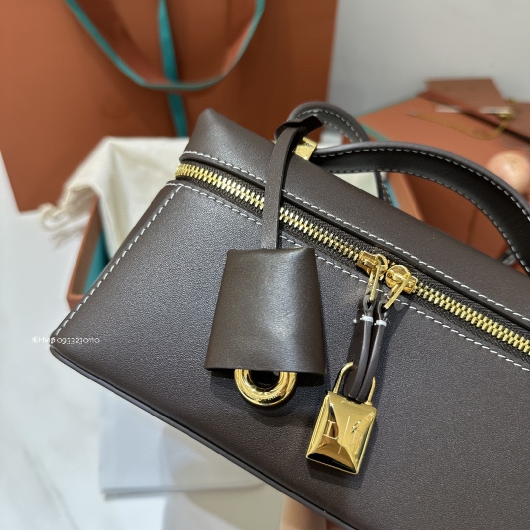 Loro Piana Extra Bag L19 Smooth Calfskin Dark Chocolate Licorice (H0KL)